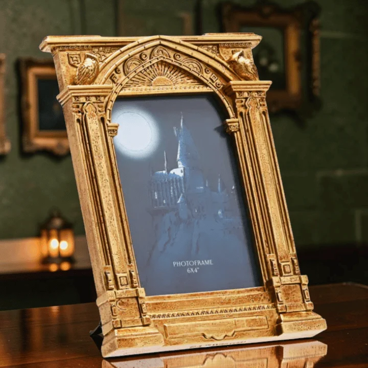 Harry Potter Bilderrahmen Hogwarts – Goldener Fotorahmen mit 3D-Torbogen – Bild 2